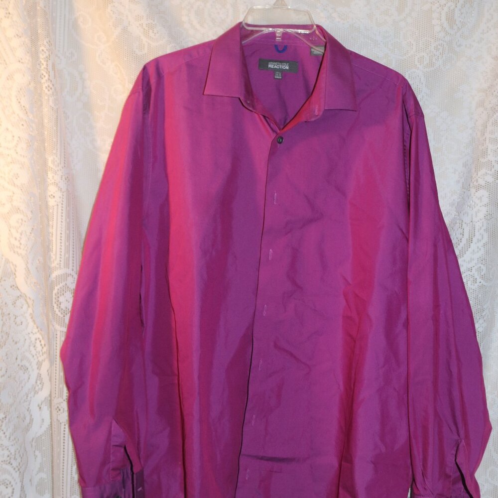 Kenneth Cole Reaction sharp magenta color fitted shirt neck 17.5  34-35